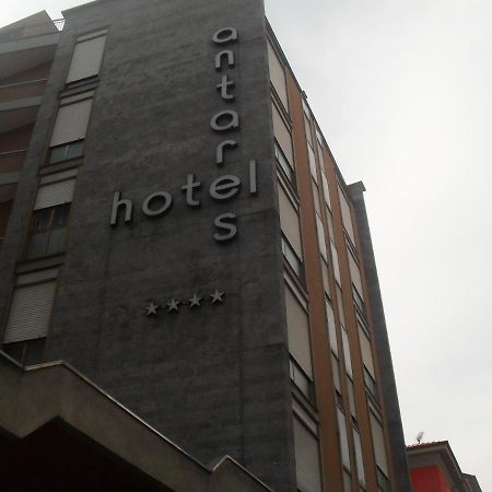 Hotel Antares Arona Exteriér fotografie