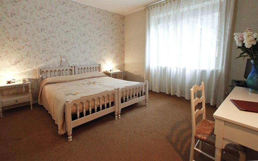 Hotel Antares Arona Exteriér fotografie