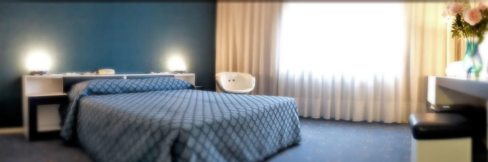Hotel Antares Arona Exteriér fotografie